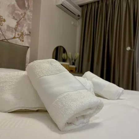 Comfort * טיראנה